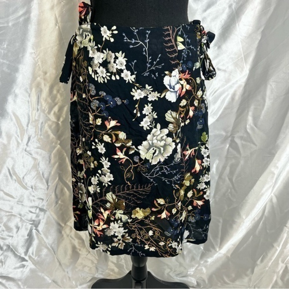 Black Floral Faux Wrap Short Skirt XS